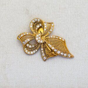 Vintage Gold Tone Geometric Ribbon Rhinestones Clip - T22